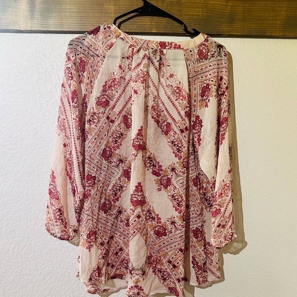 Maurices Blouse.  Sheer.  Perfect FALL colors.  Size XL. - Picture 4 of 4